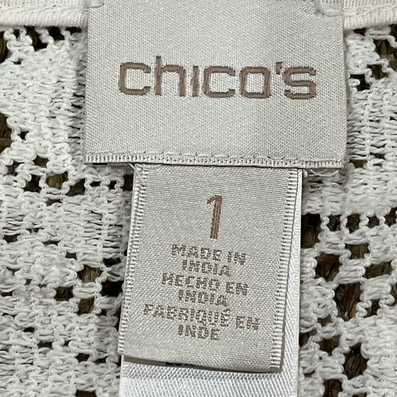 EUC CHICO’s White Lace Top with Long Gathered Bell Sleeves - Picture 5 of 10